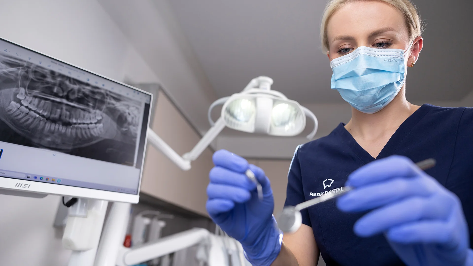 Mikor és miért van szükség csontpótlásra az implantáció előtt?